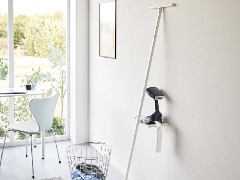 プレートのアルミ製折り畳み式アイロン台