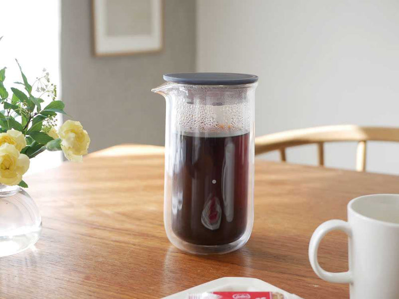 【mana/マーナ】のダブルウォールカラフェとカップ