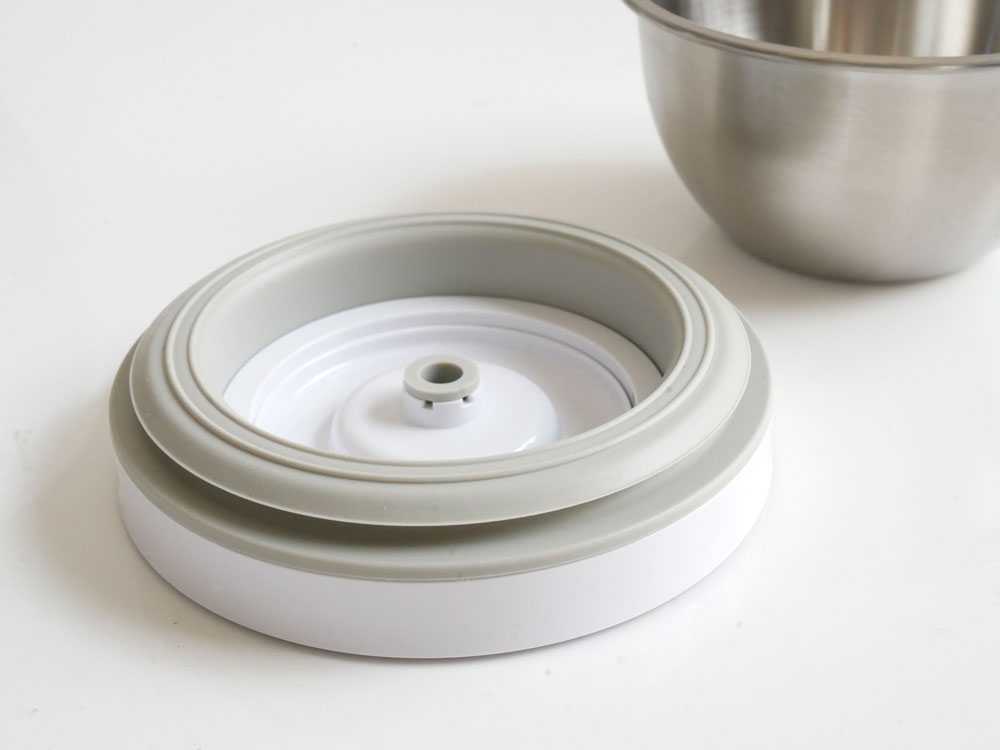 ツヴィリングの真空保存ボウル フレッシュ&セーブ