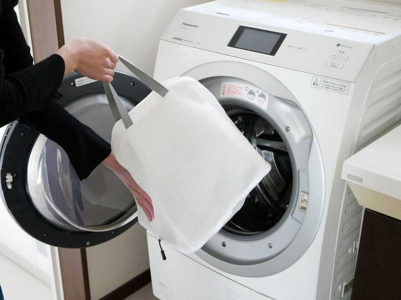 【carewill/ケアウィル】自立する、丸ごと洗えるランドリーバッグ 2個セットの仕様シーン1