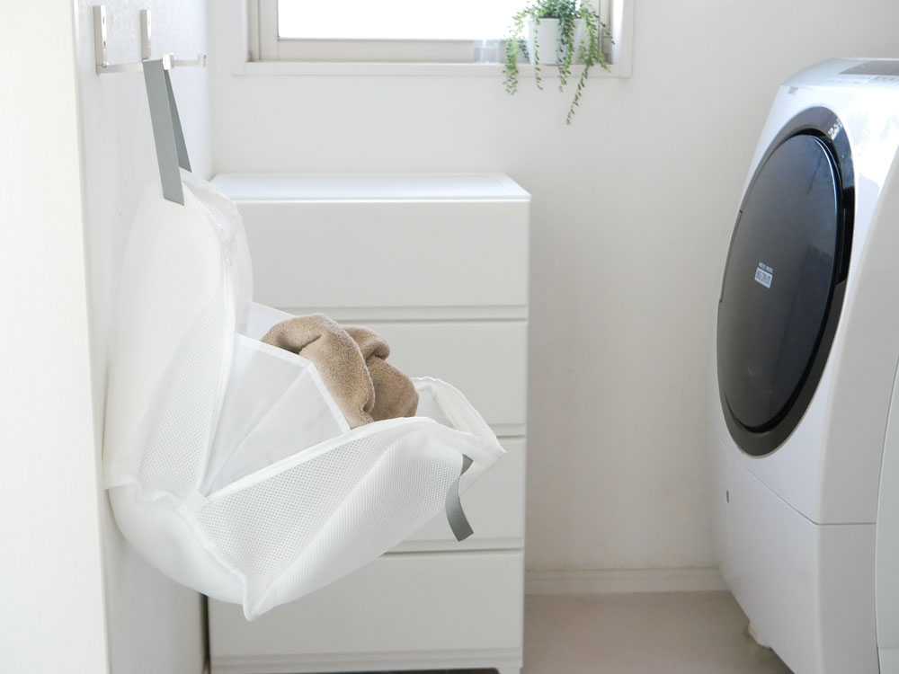 【carewill/ケアウィル】自立する、丸ごと洗えるランドリーバッグ