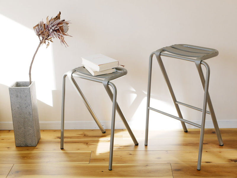 DUENDEデュエンデのBENTシャンパンスツール