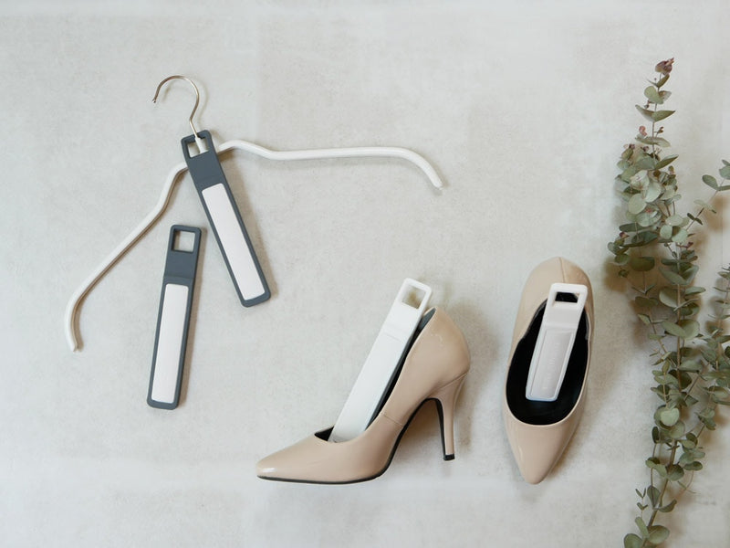 シリコーンカバー付きの脱臭調湿珪藻土スティック