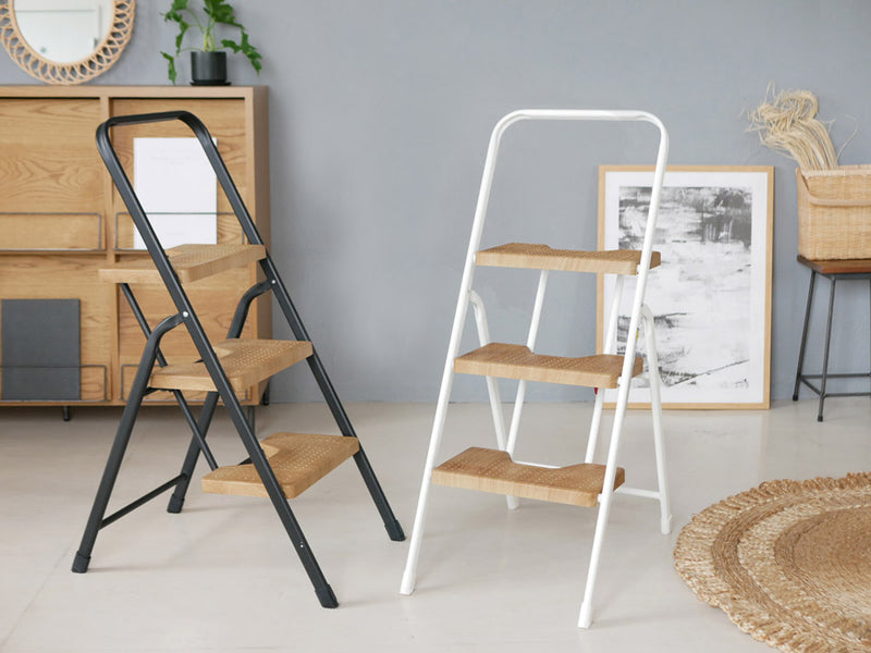 CBジャパン フォールディングステップ ブラック2段