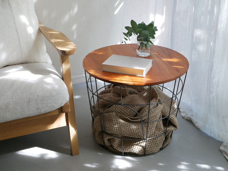 Horn Please MADEの木と鉄製バスケットテーブル