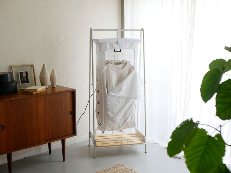 ±0 コンパクト衣類乾燥機本体の画像