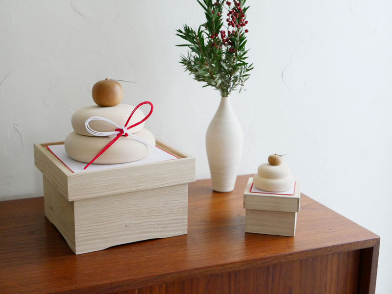 けやき工芸 谷口の小サイズ鏡餅台付き