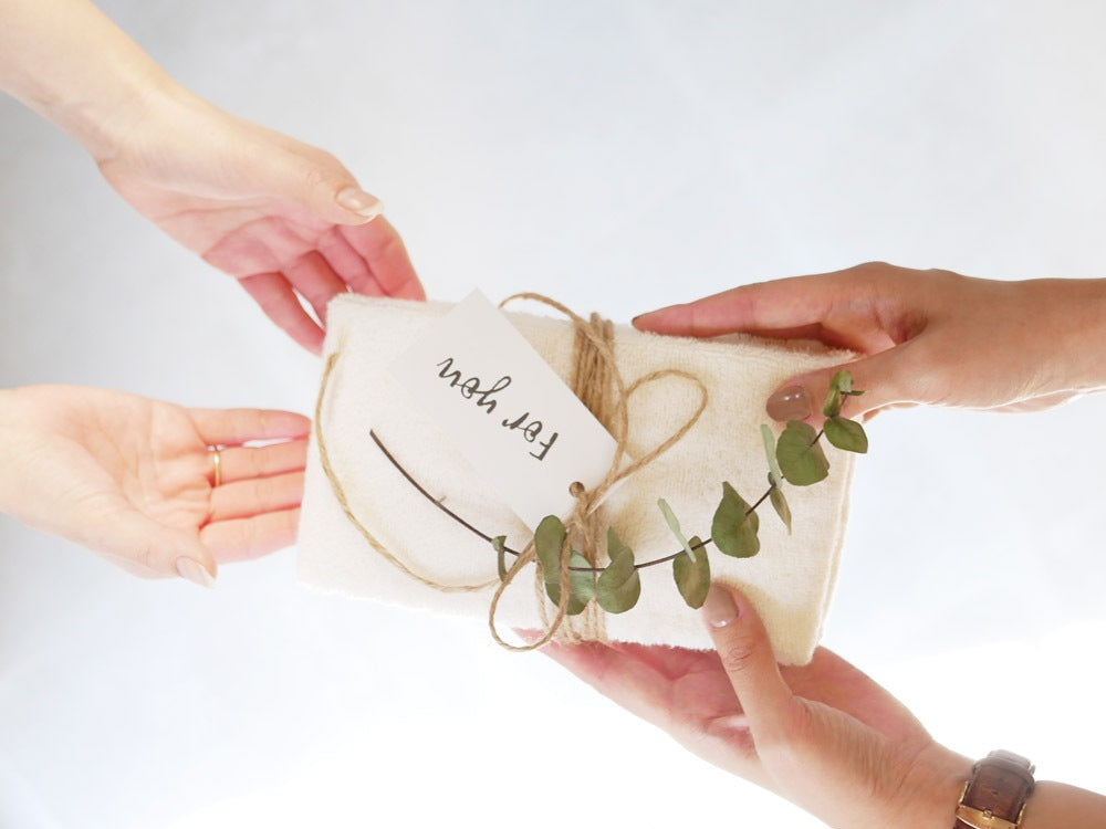 REST FOLKの綿100%プラシッド柄フェイスタオル(幅34cm×長さ84cm)とバスタオル(幅60cm×長さ120cm)のセット