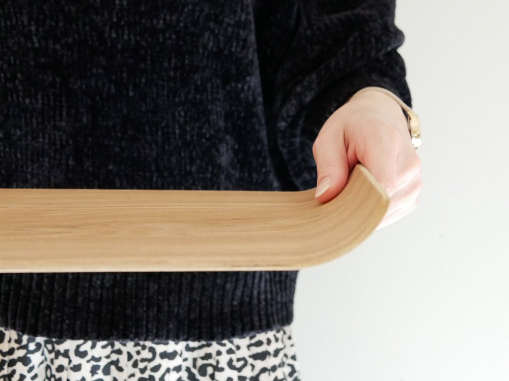 キントーウィロー製ウッドの滑り止めカーブトレイ