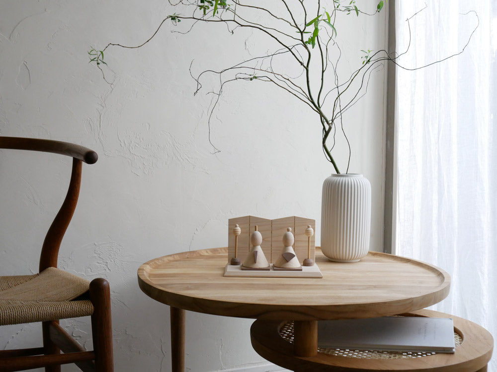 P.F WORK SHOPの木製お雛様人形、全高約12.5cm、横22cm