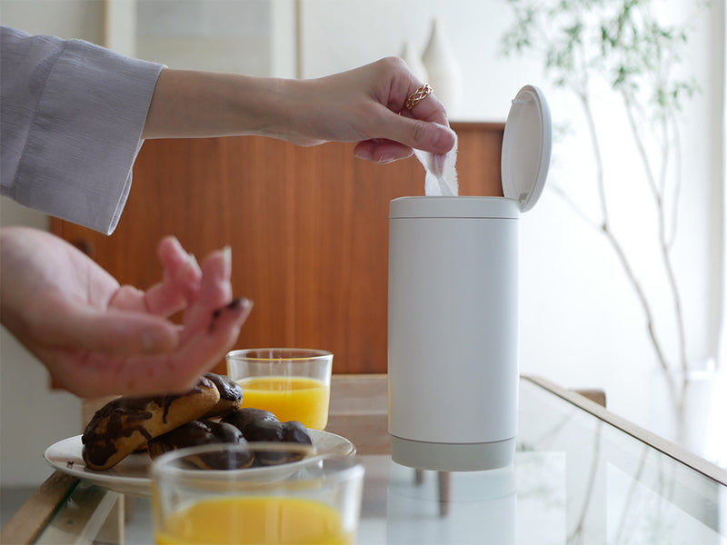 marna製倒れない片手用ウェットティッシュケース、黒色ABS樹脂で吸盤固定可能