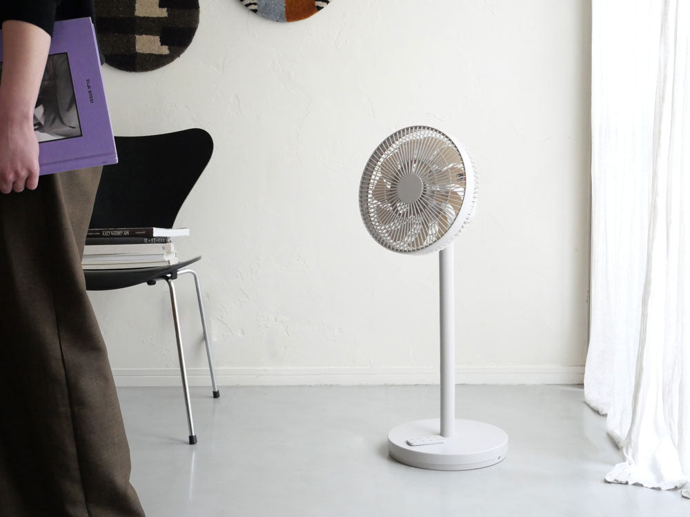 【THREE UP/スリーアップ】左右自動首振りスマート収納 DCリビングファン