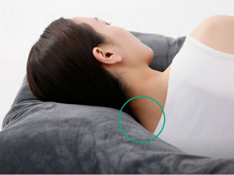 とろけるほど快眠できる癒し枕 ハグモッチ