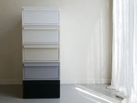 インテリアに馴染む上質な質感とカラー