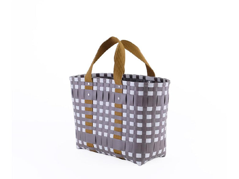 【shesay/シセイ】大人ピクニックに持って行きたい保冷ポーチ付きバッグ