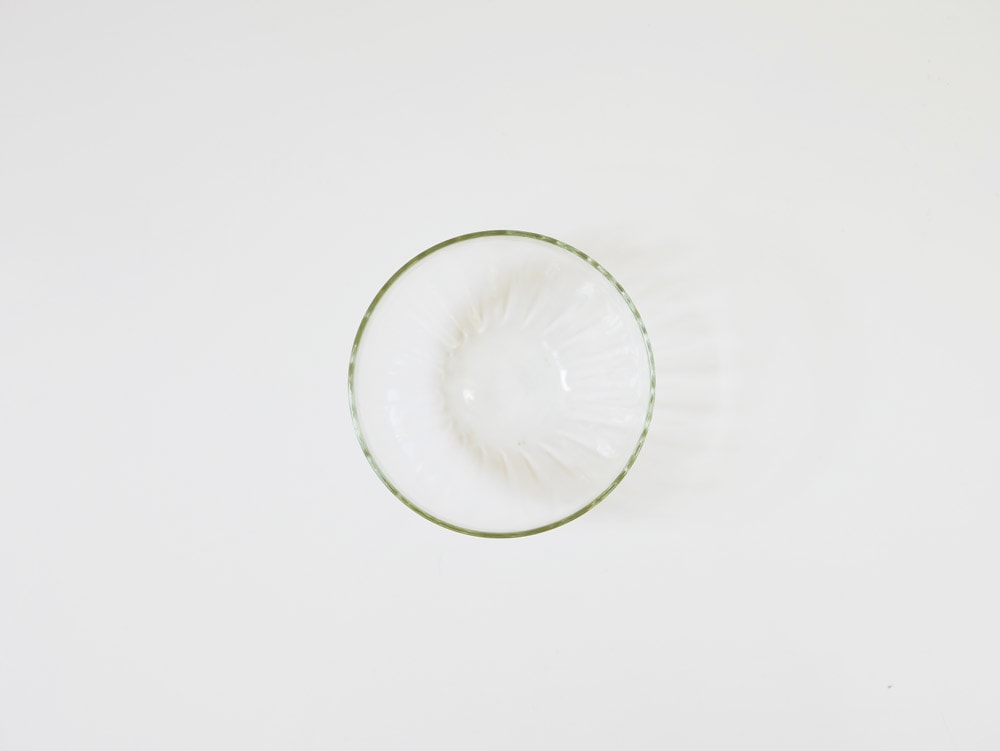 Horn Please製の美しいリューズガラスラウンドボウル
