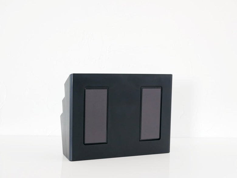 ヤマザキ製 洗濯機横用3段マグネット収納ポケット