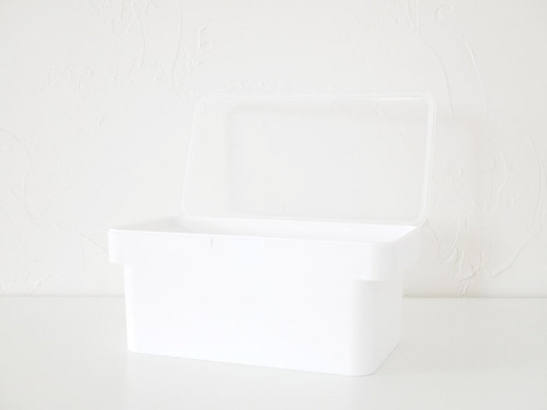 密閉ぬか漬けケースと水取り器