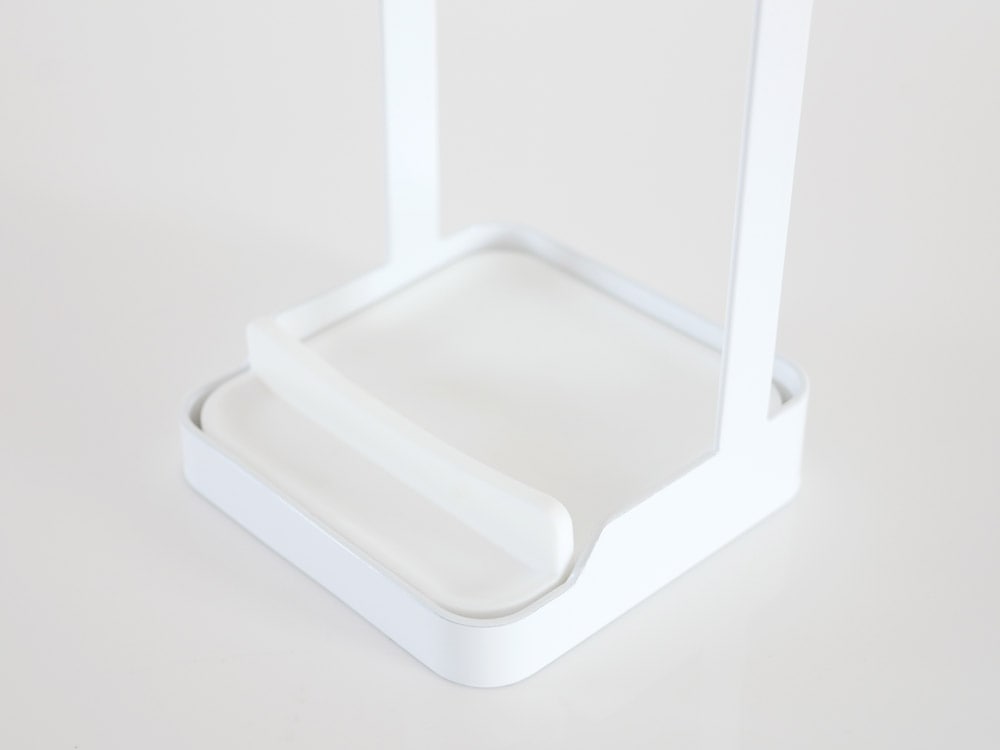 耐熱トレー付きヘアアイロンスタンド