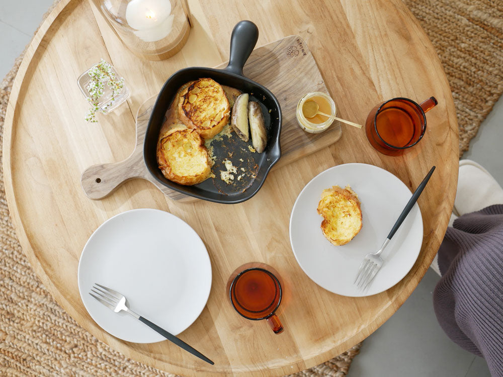 TOJIKI TONYAの萬古焼製グリルプレート。ハーフタイプで直火やオーブンレンジに対応可能な日本製受注生産品