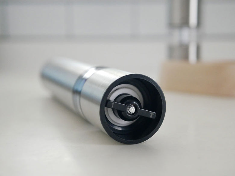 ラッセルホブス電動ソルト＆ペッパーミニミル