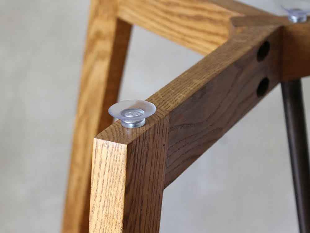 オーク無垢材とガラスのアデペシュG-knotテーブル