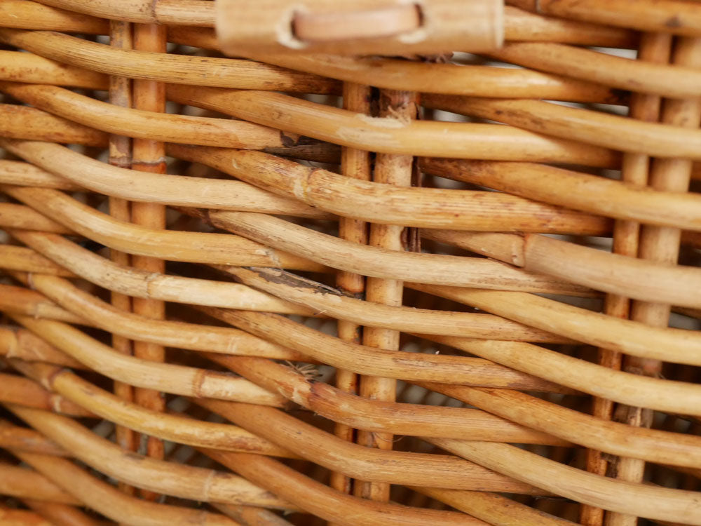 Creer/クレエのラタン脚付き収納バスケット