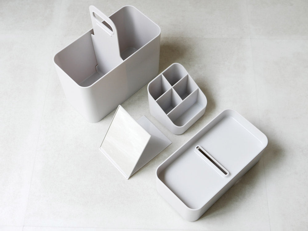 like-itの携帯用メイクボックス