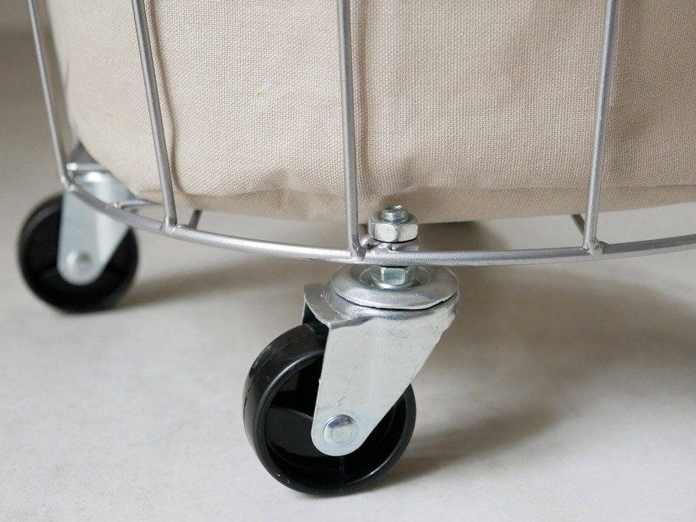 BRIDブランドの銀色スチール製ラウンドランドリーストレージ、キャスター付き