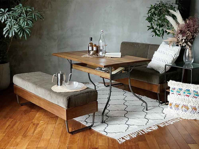 a.depecheの木製WARMベンチ