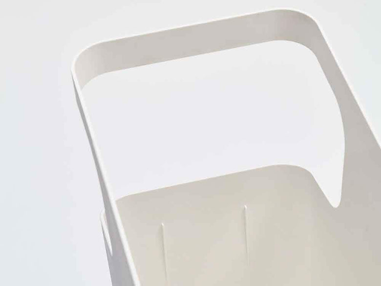 YAMAZAKI towerのダストボックスとサイドテーブルセット