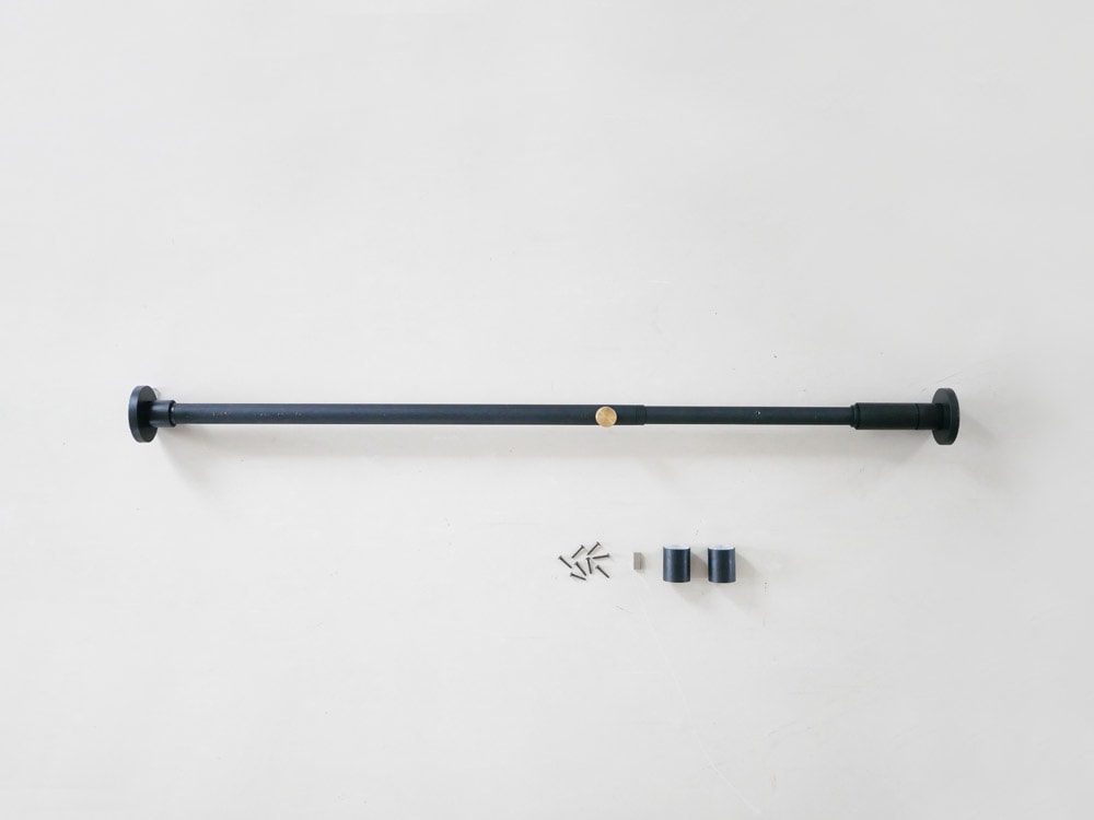 DRAW A LINE ドローアラインの金属製テンションロッド