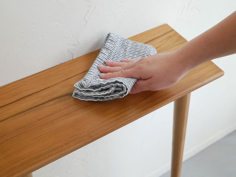 Comore Sun製チーク木の立てかけ可能なコンソールテーブル