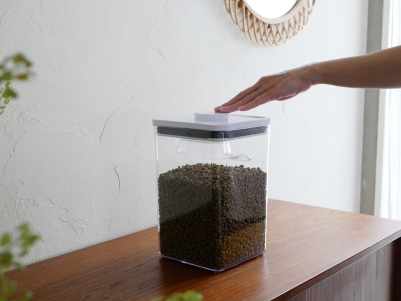 OXO POP2シリーズのビックスクエアミディアム、トール、ポップスクープ、ライスカップの保存容器セット