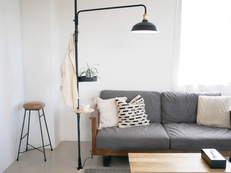 リビングルームのインテリア家具と照明