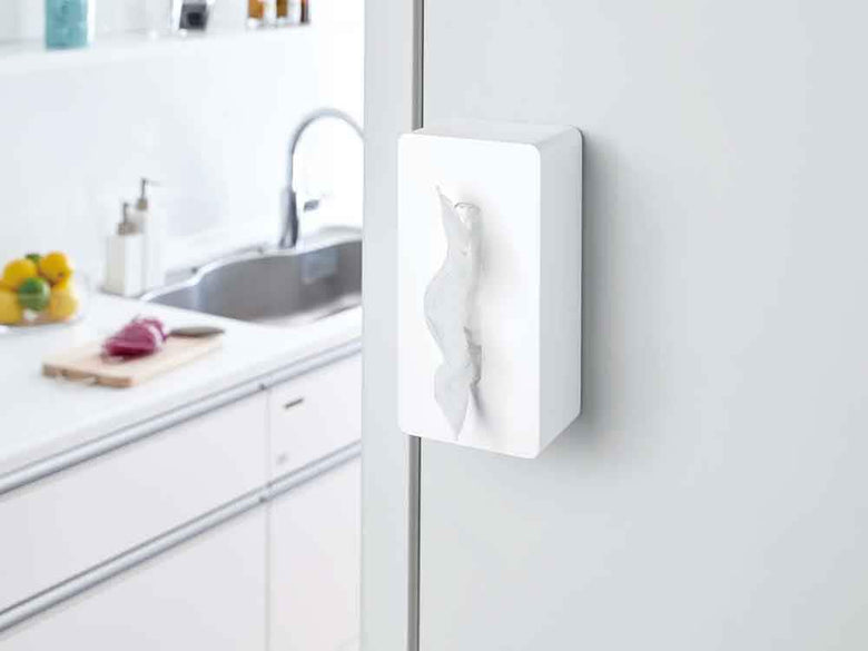 壁に取り付けるABS製マグネットティッシュケース