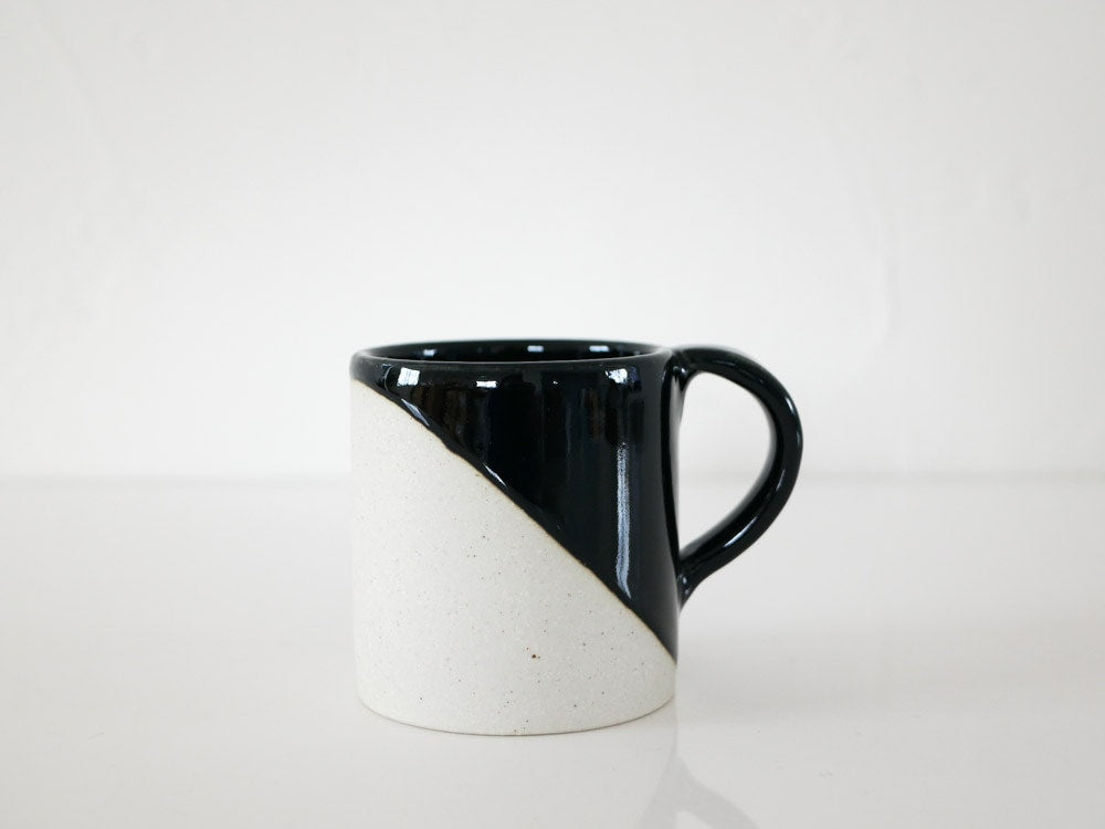 アデペシュの美濃焼OTOHAマグカップ