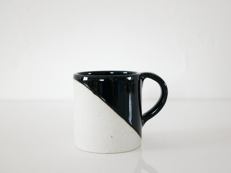 アデペシュの美濃焼OTOHAマグカップ