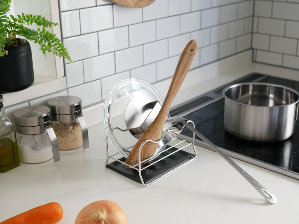 UtaUのステンレスマルチスタンド