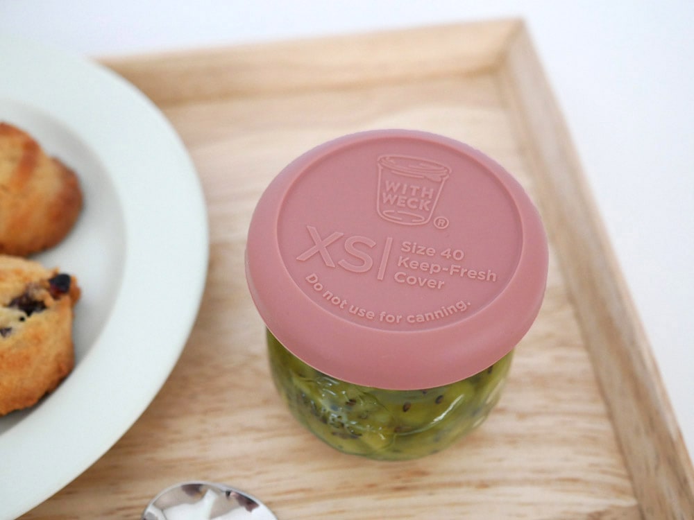 WITH WECKのシリコンキャップ付きメイソンジャー