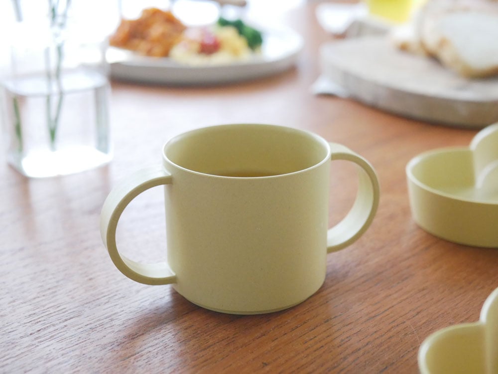 白い【tak.】ビオ キッズディッシュ マグ