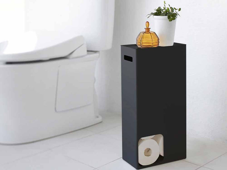 YAMAZAKIタワー製トイレットペーパーストッカー、スチール粉体塗装で8ロール収納可能な浴室用プラスチック製収納ラック