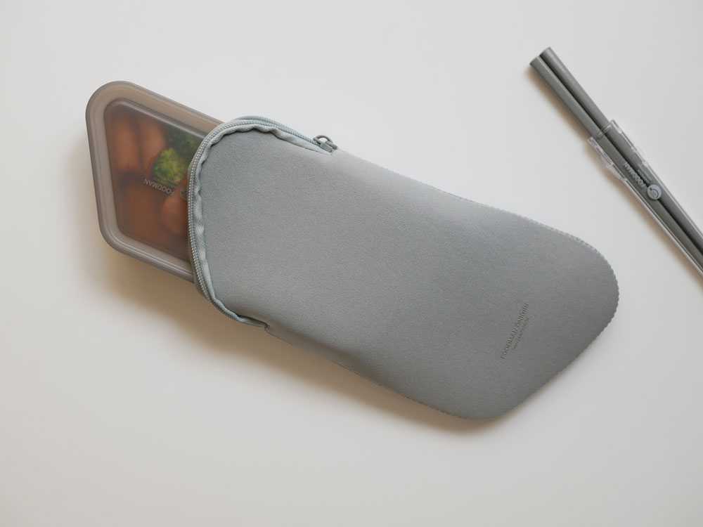 CB JAPAN/シービージャパン】薄型弁当箱 抗菌フードマン おにぎり