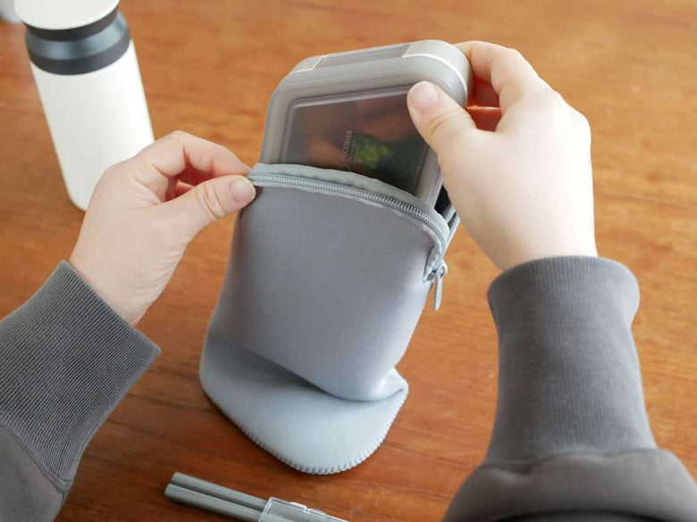 シービージャパンの抗菌おにぎり用薄型弁当箱