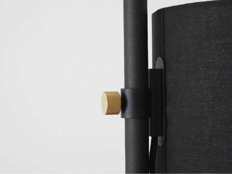 DRAW A LINE 026ファブリック縦取付ランプ