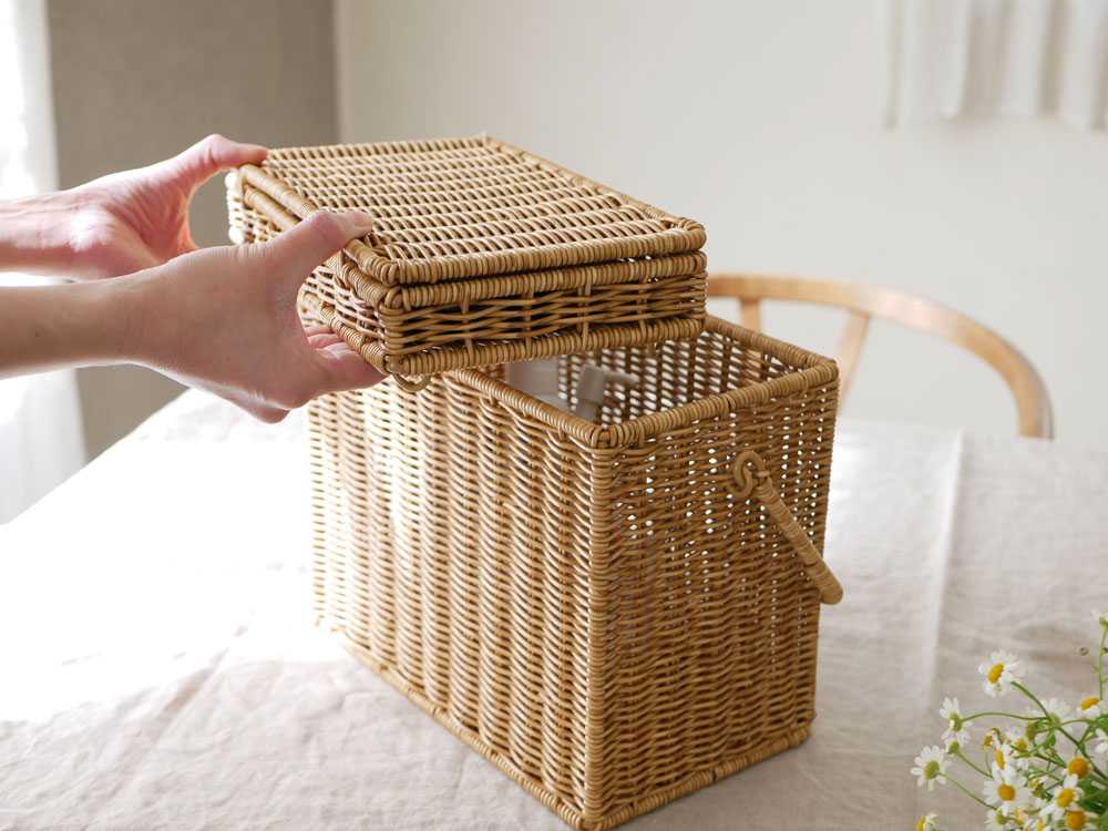 クレエユティル コスメボックスとハンドルボックス