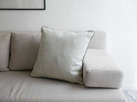 スクエア / ベージュ