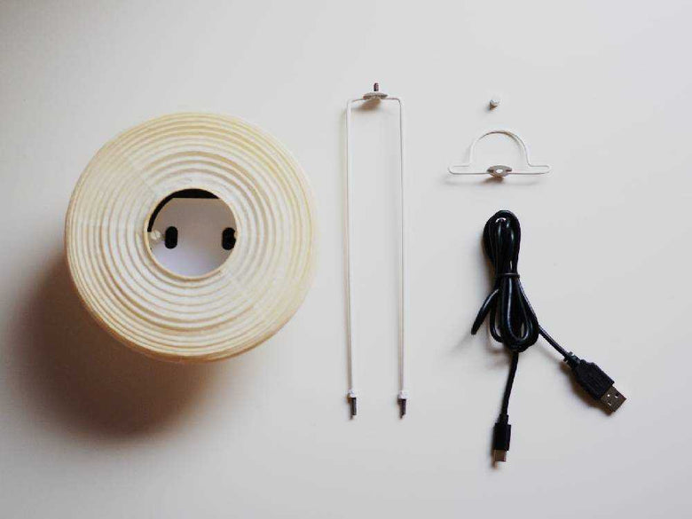 ディクラッセ ボボリポータブルランプとケーブル