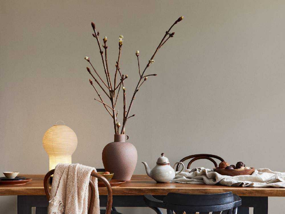 和紙とスチール製のDI CLASSEボボリポータブルランプ