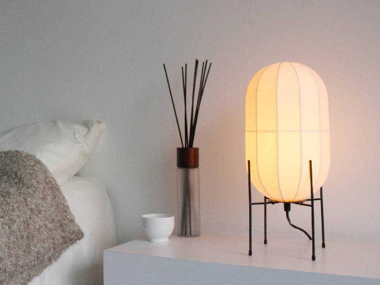 ディクラッセのスチール越前和紙テーブルランプ